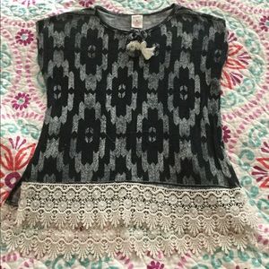 T-Shirt with pattern